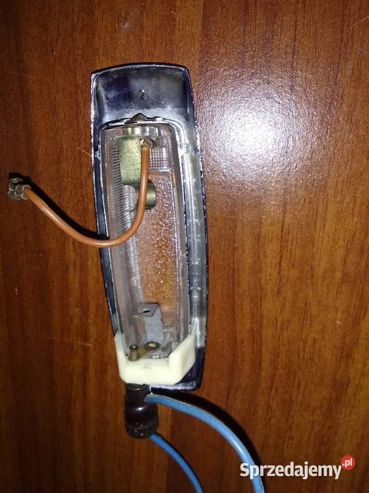 Lampka oświetlenie wnętrza ford taunus Oświetlenie kabiny małopolskie Trzebinia