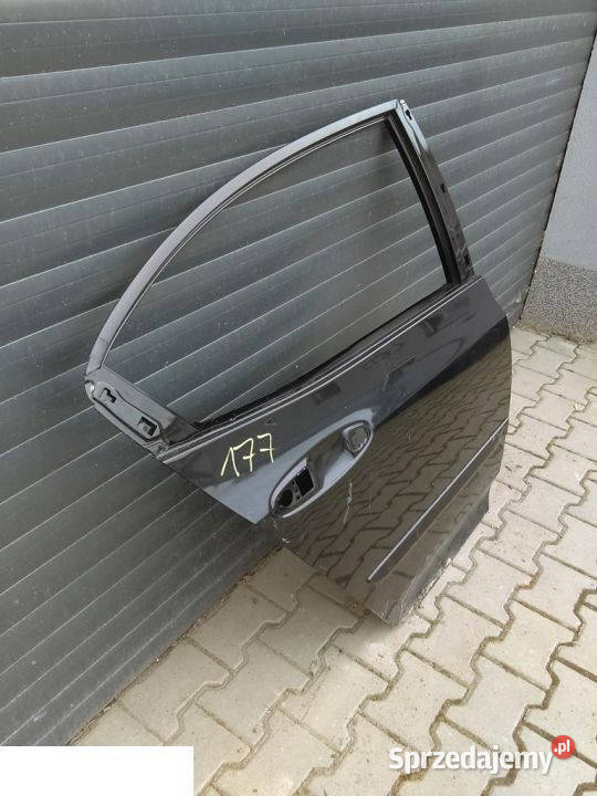 HONDA CITY 2010 DRZWI PRAWY TYŁ części blacharskie Kozubszczyzna sprzedam
