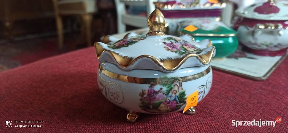 Puzderko szkatulka Ze scenami dworskimi Na 4 Gdańsk