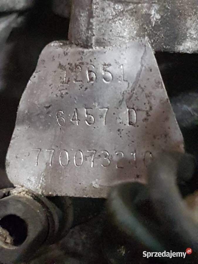 RENAULT 19 14 GAZNIK WTRYSK PALIWA 7700732104 Turek sprzedam