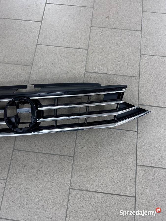 Grill vw passat b8