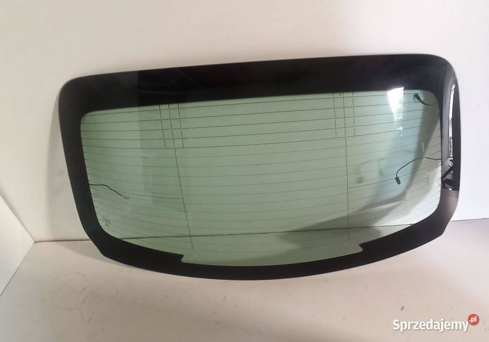 MERCEDES W205 SZYBA TYŁ SEDAN 2014 A2056704600 Tylne sprzedam