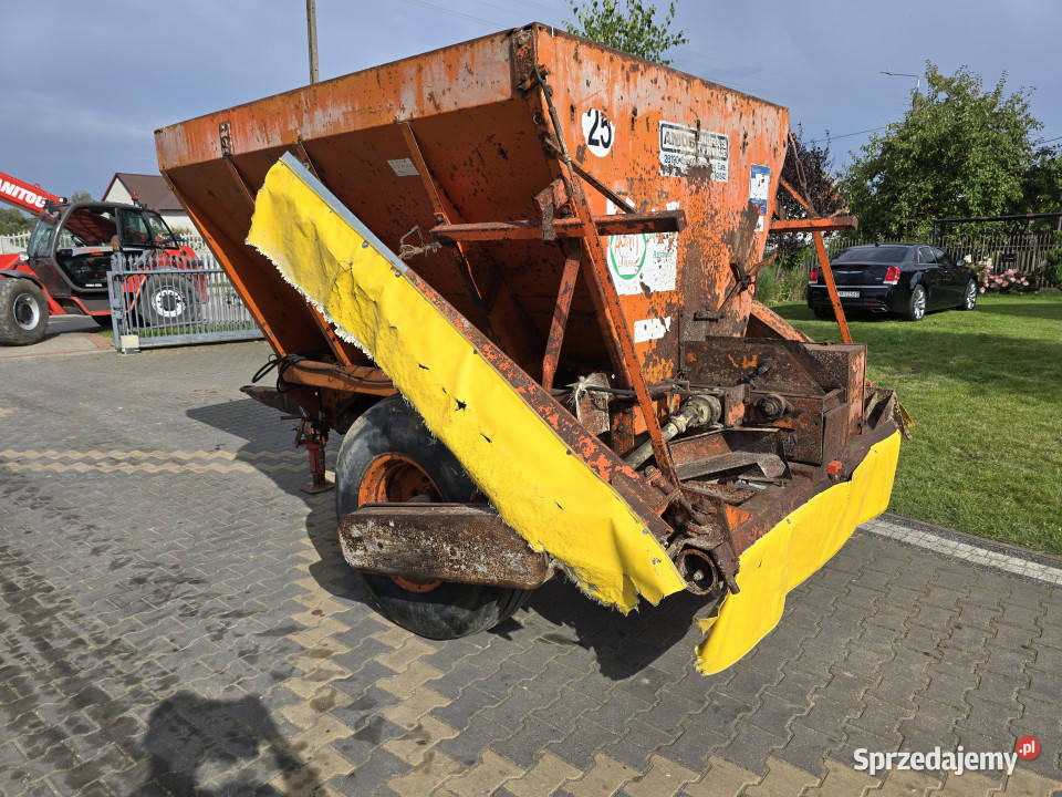 Rozsiewacz wapna AMOS AGMT 5 ton 6 m Rozsiewacze nawozów podlaskie Baliki sprzedam