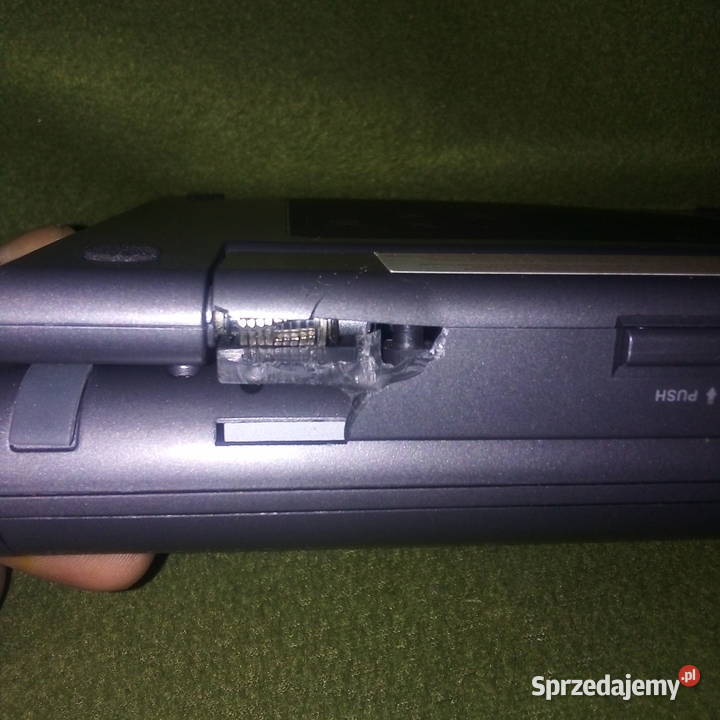 Przenośny telewizorek z DVD