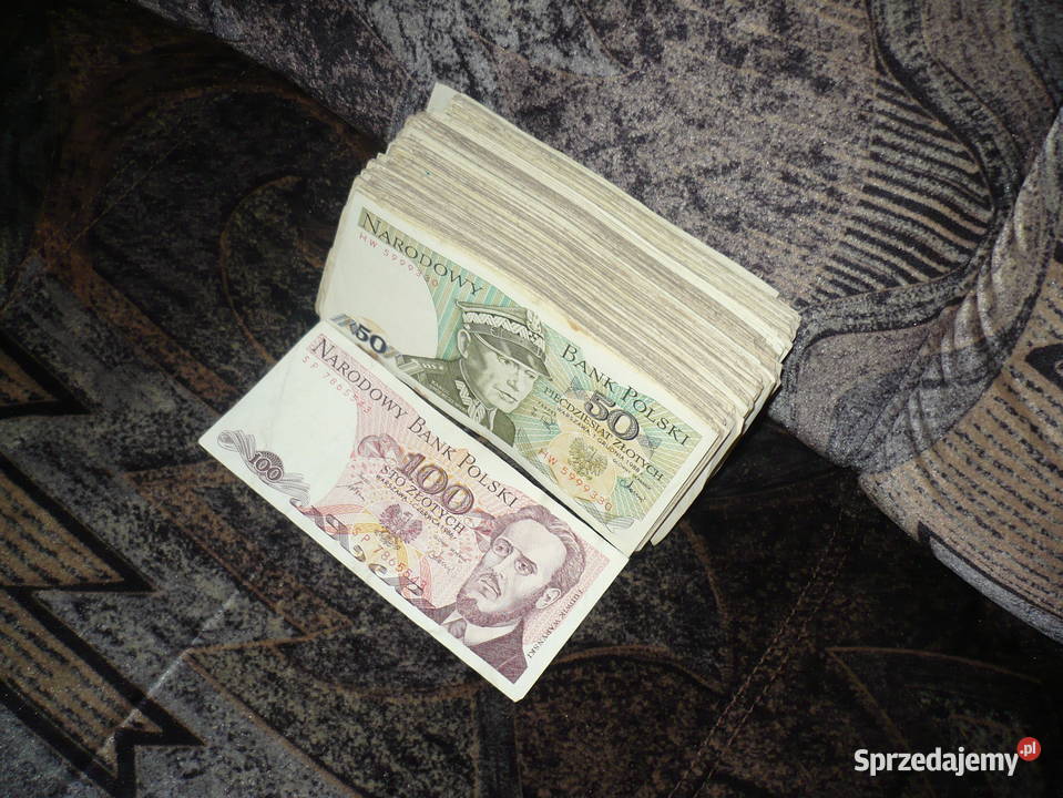 Banknoty 50 i 100 100 sztuk