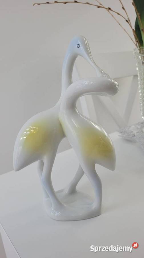 Porcelanowa figurka Ciechanowiec