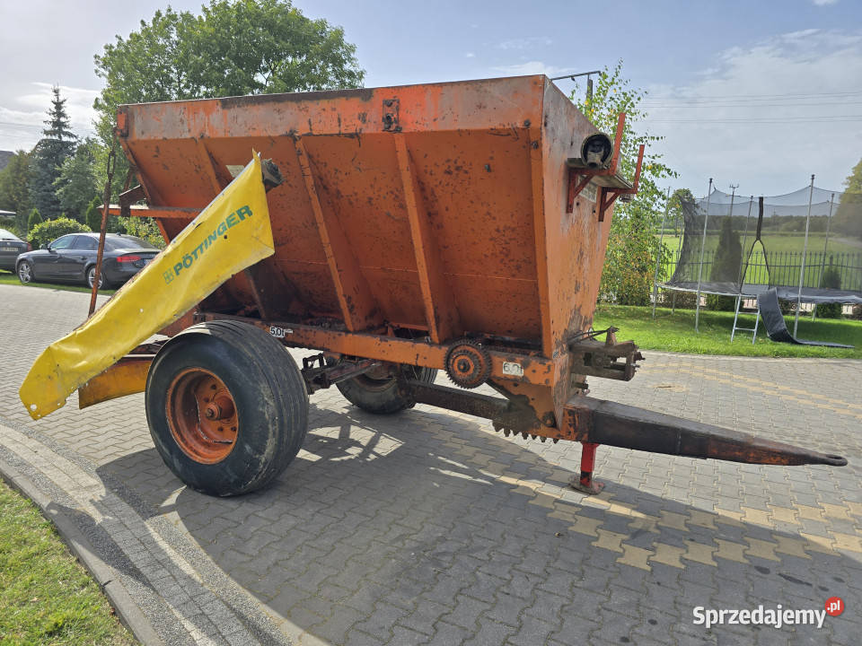 Rozsiewacz wapna AMOS AGMT 5 ton 6 m nieuszkodzony Baliki sprzedam
