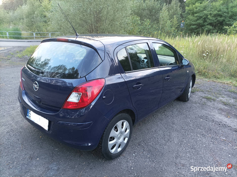 Opel Corsa D Gotowy do jazdy 150000km sprzedam