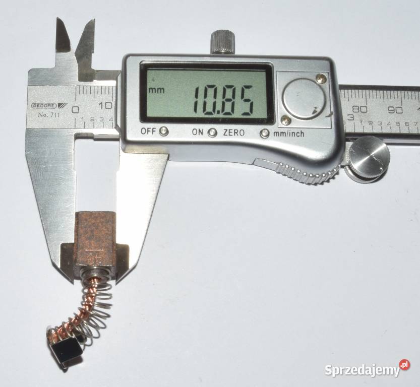 Szczotka do silnika 24V wymiar 7mm x 11mm x 16mm Pozostałe Góra