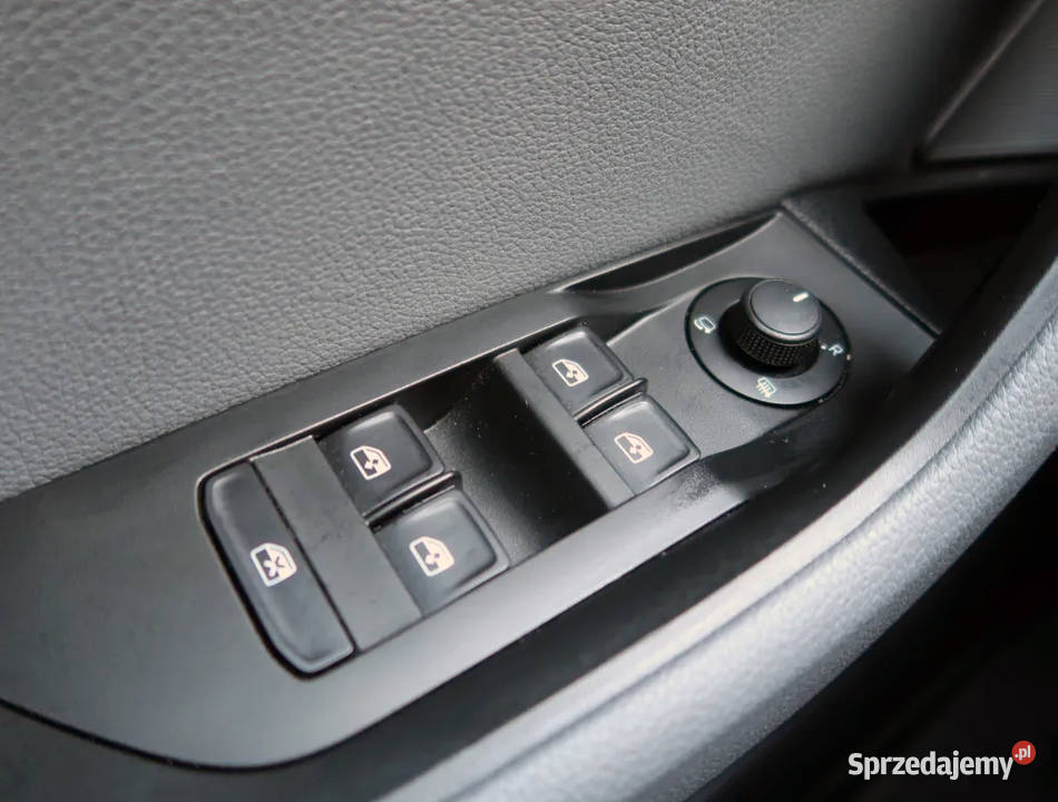 Skoda Superb 20 TDI 170 KOMBI 2015r Ambition nieuszkodzony