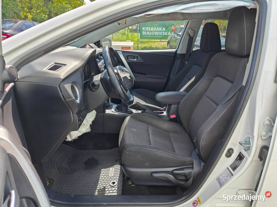 Toyota Auris II 2012 Auris Karczew