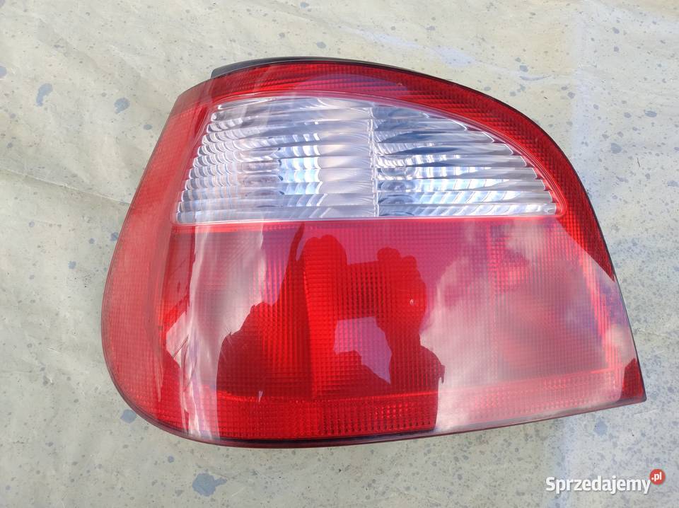 Lampa tylna lewa i prawa Renault Megane Lift osobowe Lampy tylne Zahajki-Kolonia