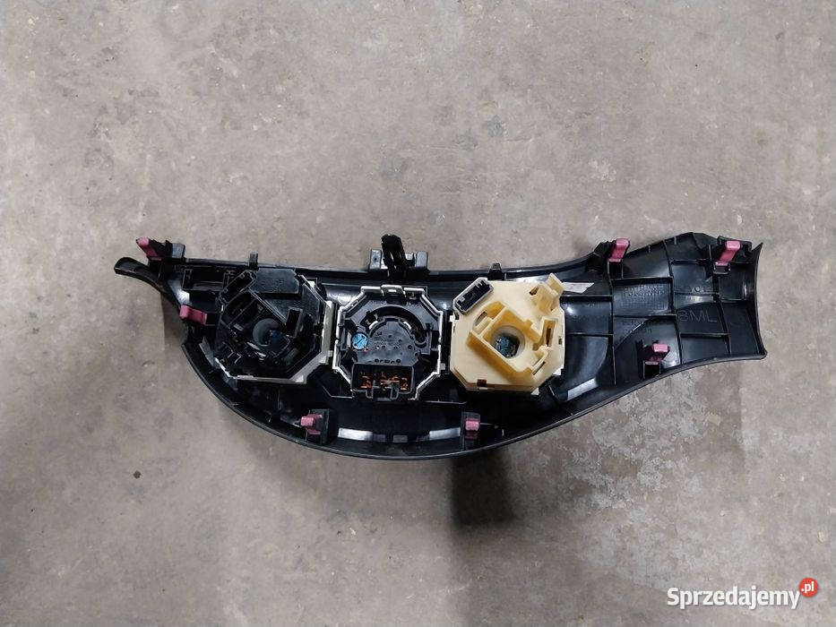 Panel klimatyzacji 14 d4d toyota yaris III 13r Części samochodowe Wola Jachowa
