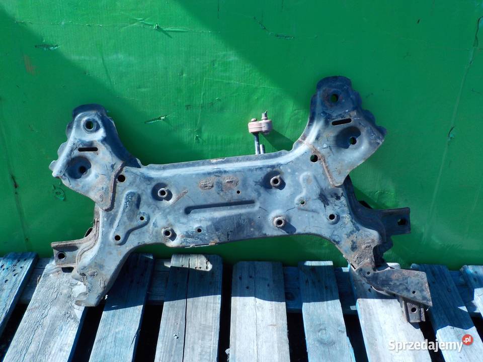 KIA VENGA 14 CRDI 14r 5D sanki przod