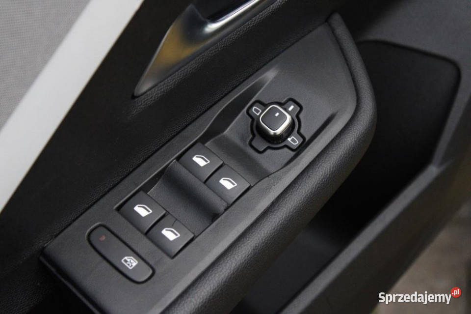 Opel Astra 2023r Salon Kamera CarPlay Tempomat Gdańsk sprzedam