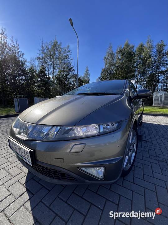Honda Civic VIII UFO 18 iVTEC 140 bogata wersja Rok produkcji 2007 dolnośląskie Lubań sprzedam