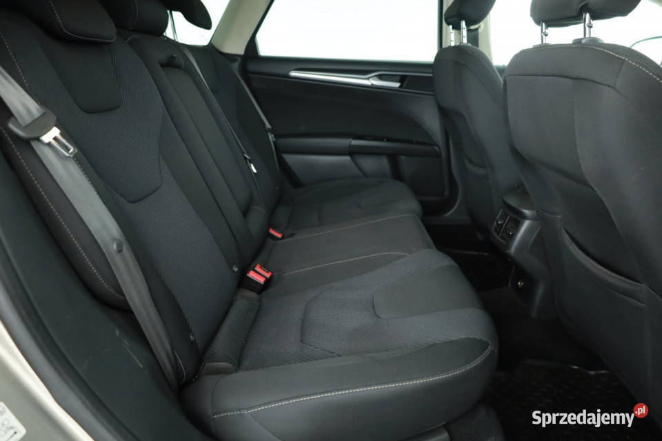 Ford Mondeo 20 TDCI relingi dachowe