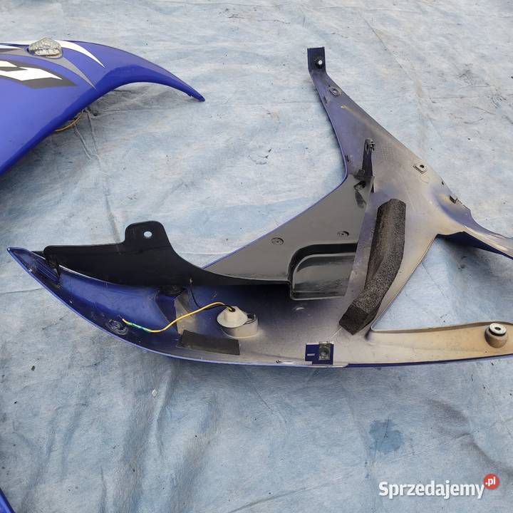 Yamaha R1 RN09 0203 owiewka owiewki bok Nowy Tomyśl sprzedam