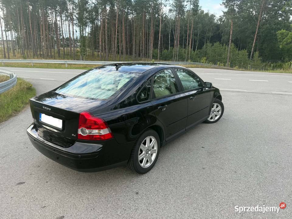 Volvo S40 II 24 Benzyna 140 Skóry 2x alufelgi i Gręzów sprzedam