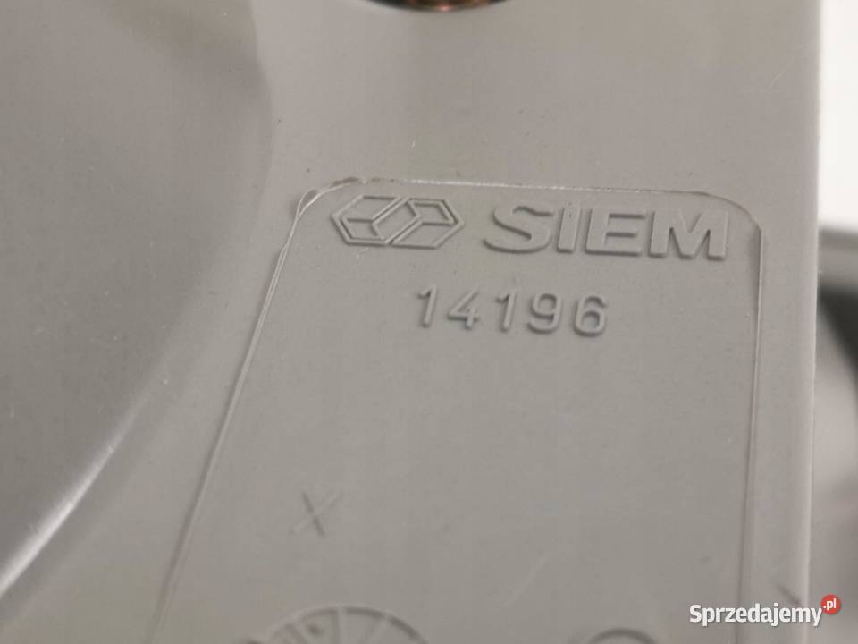 LAMPA MIGACZ LEWY PRZÓD FIAT REGATA 19831995