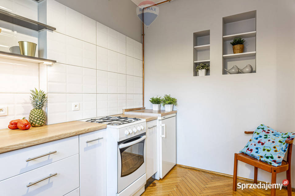 Jeżyce duża kawalerka parking osobna kuchnia Poznań sprzedam