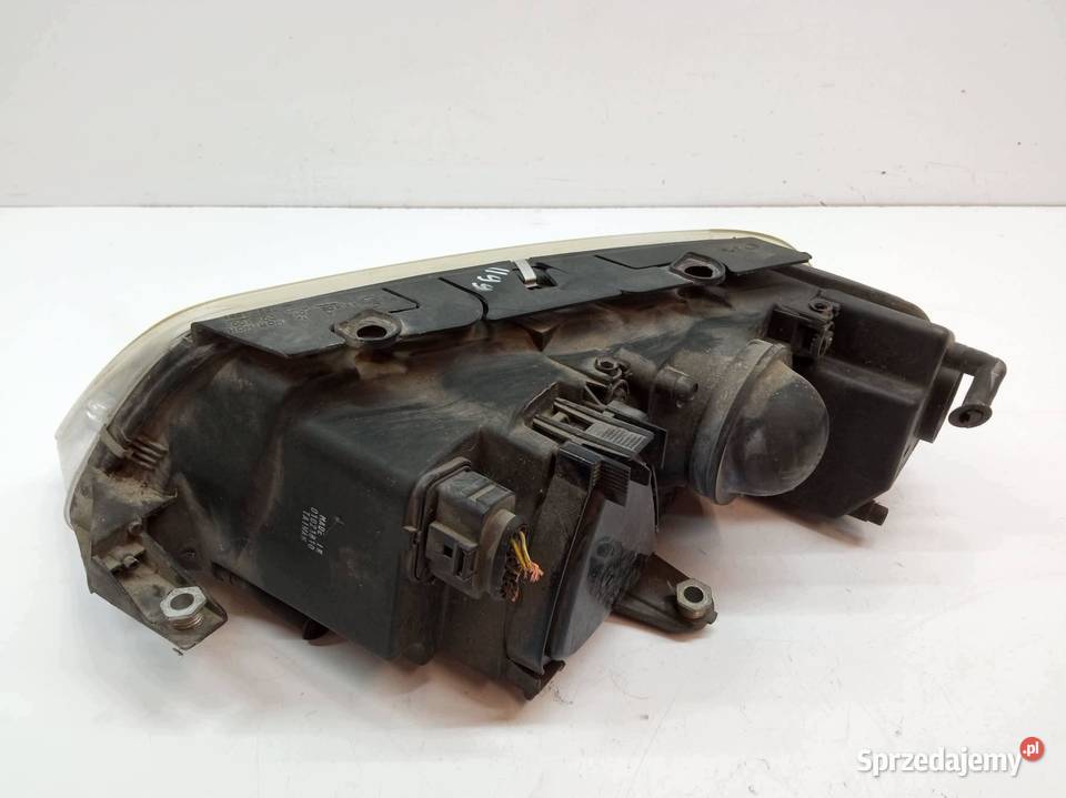 LAMPA PRZÓD PRAWA EU LIFT FL VW Volkswagen Lampy przednie