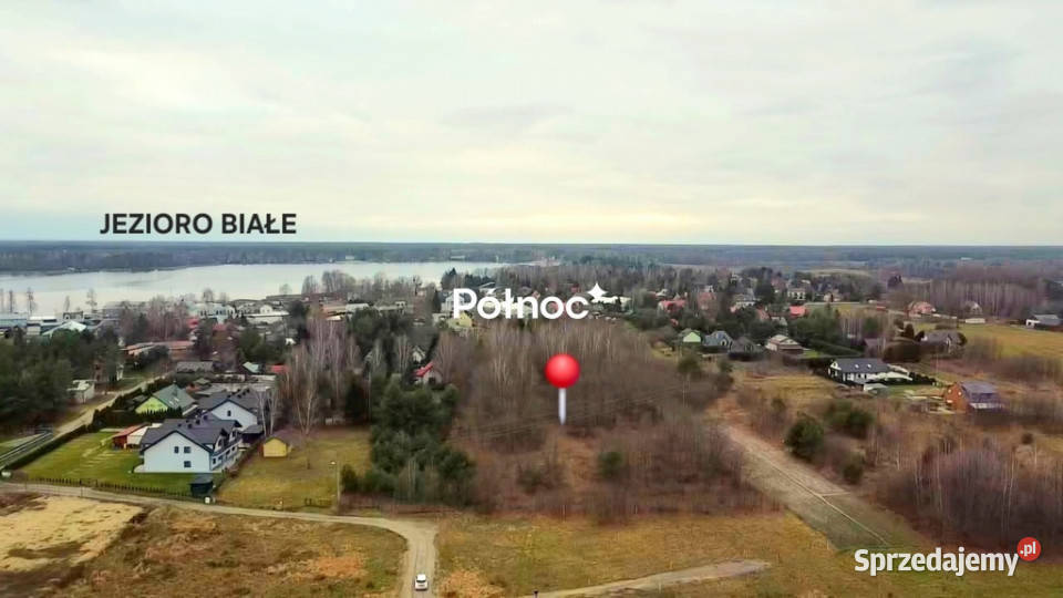 Działka budowlana jeziorem Białym na sprzedaż utwardzona