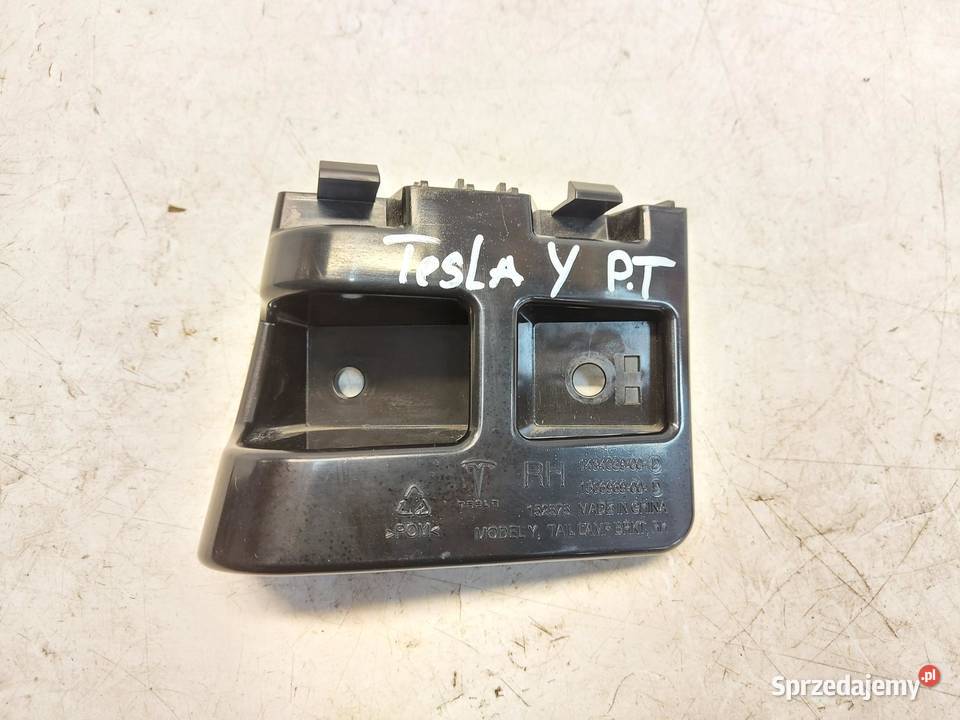 TESLA MODEL Y 2022r ŚLIZG MOCOWANIE ZDERZAKA osobowe