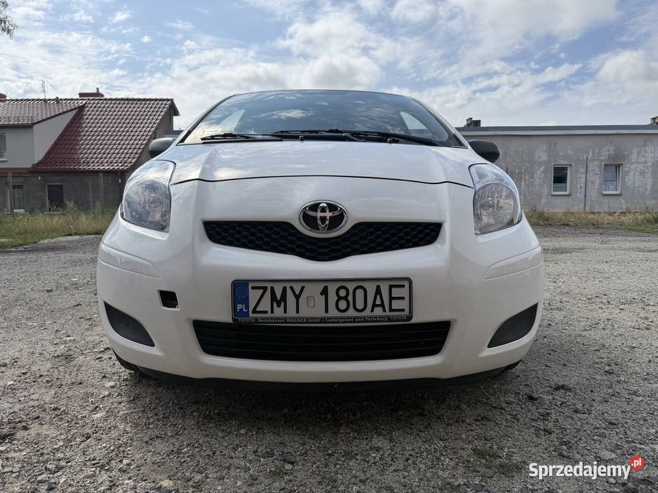 Toyota Yaris 2009r 10L 69 Benzyna