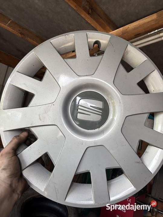 Kołpaki SEAT Leon felgi stalowe komplet 4 dolnośląskie Oleśnica