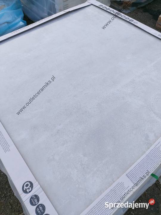 Płytki łazienkowe polerowane 120x120 beton Radom