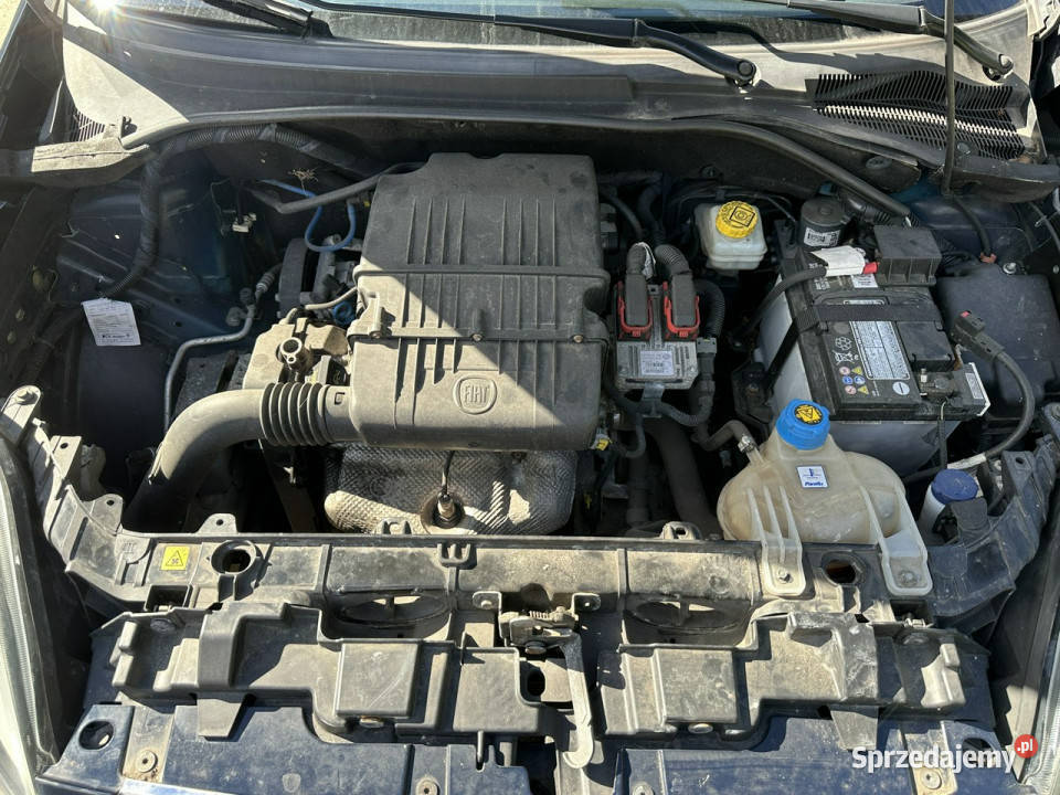 Fiat Punto Evo BenzynaAuxUSBNiski gwarantowany Zarejestrowany w Polsce Motoryzacja Wejherowo