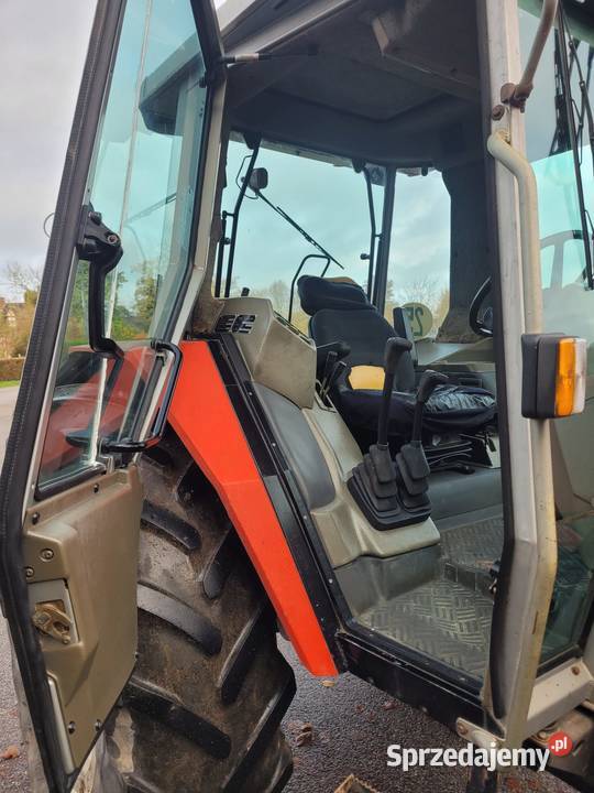 Massey ferguson 3080 klima EHR 1 własciciel w Prandocin-Iły sprzedam