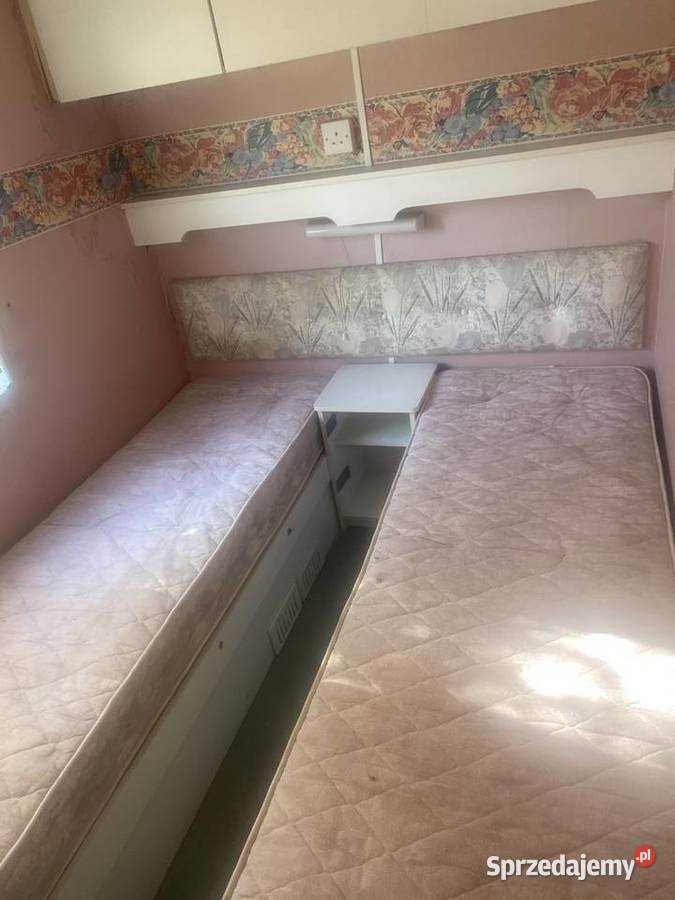 Domek holenderski angielski przyczepa kempingowa Niechorze