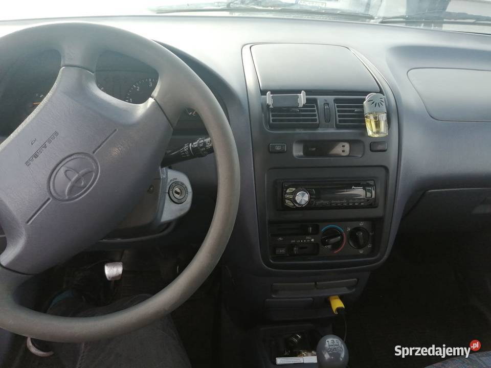 Toyota picnic 2200 diesel nieuszkodzony