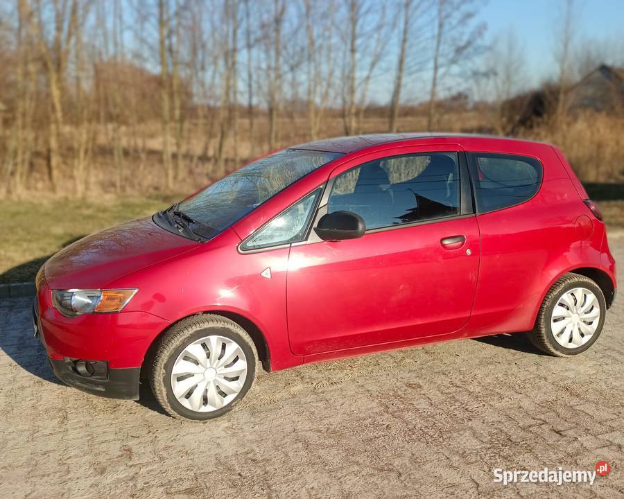 Mitsubishi Colt 13 benzyna 2009 Ostrowiec Świętokrzyski