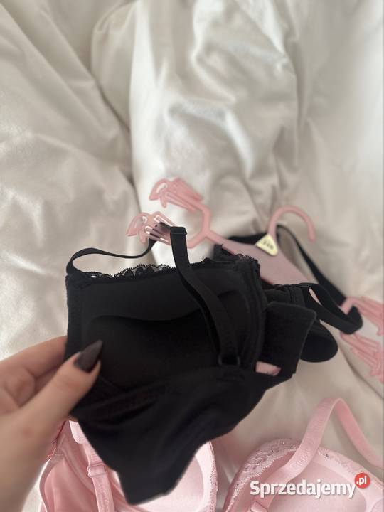 Staniki Juicy Couture 75b push up Biustonosze Warszawa