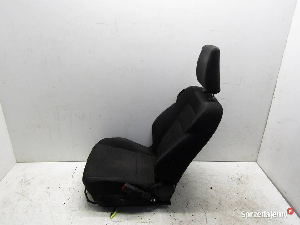 FOTEL PASAŻERA PRAWY PRZÓD SUZUKI SWIFT VI MK8