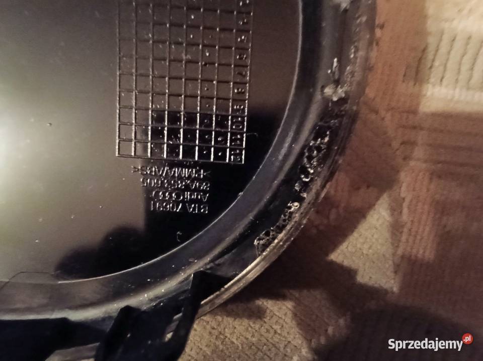 Znaczek Emblemat Audi etron Q4 pod radar Skrzydlewo