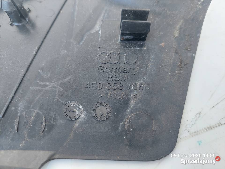 AUDI A8 D3 42 TDI 0510 OBUDOWA LUSTERKA Włoszczowa