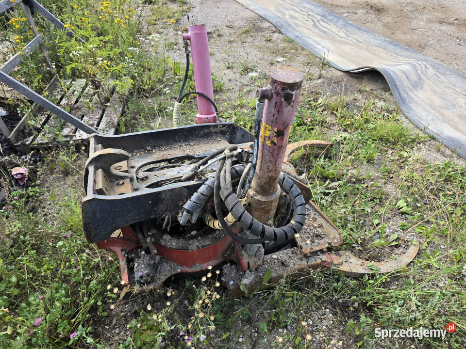 Hydrauliczny chwytak z tiltrotatorem INDEXATOR