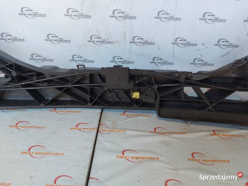 AUDI Q3 I 13r pas przedni wzmocnienie 8U0805594A Kielce