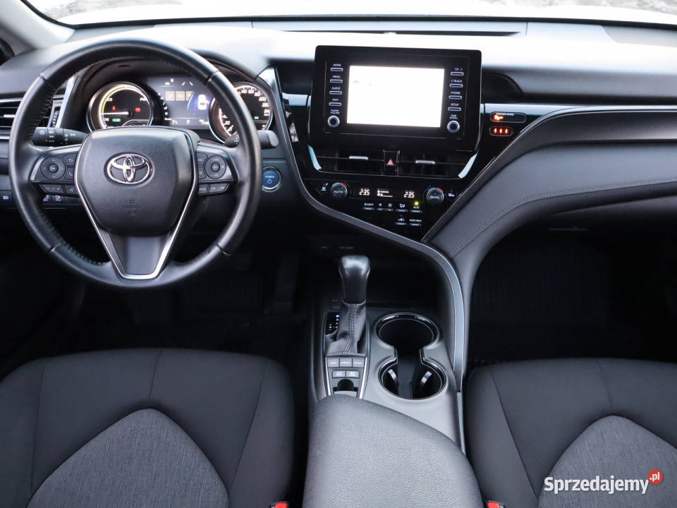 Toyota Camry 25 Hybrid Katowice