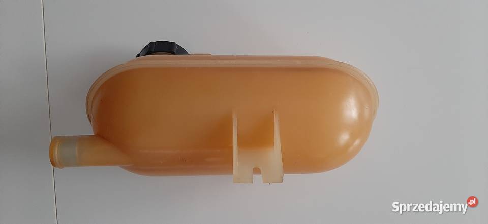 2 Zbiorniczki wyrównawcze do BMW E28