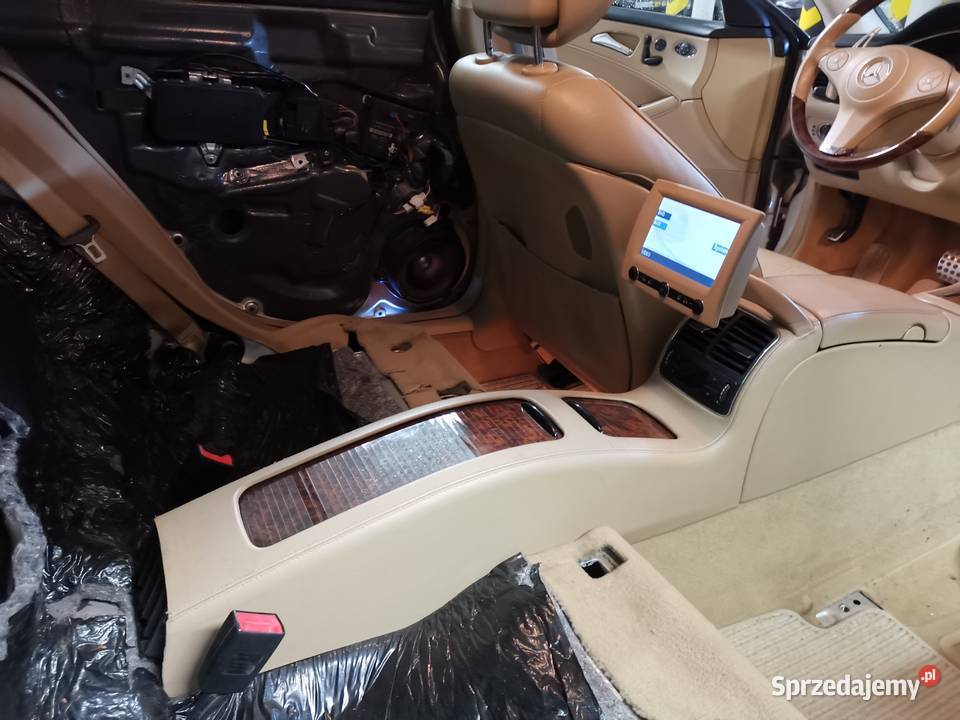 Tylna konsola monitor środkowy do CLS W219 C219 Gdynia