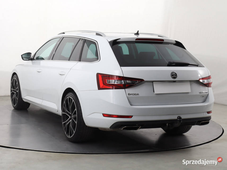 Skoda Superb 20 TSI wielofunkcyjna kierownica Katowice