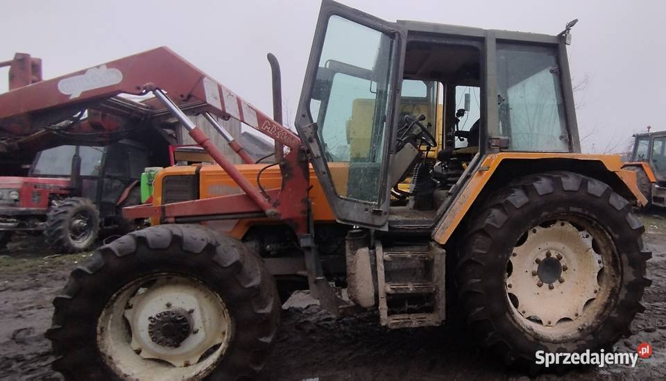 Renault 10654 Ciągniki Rembieszyce