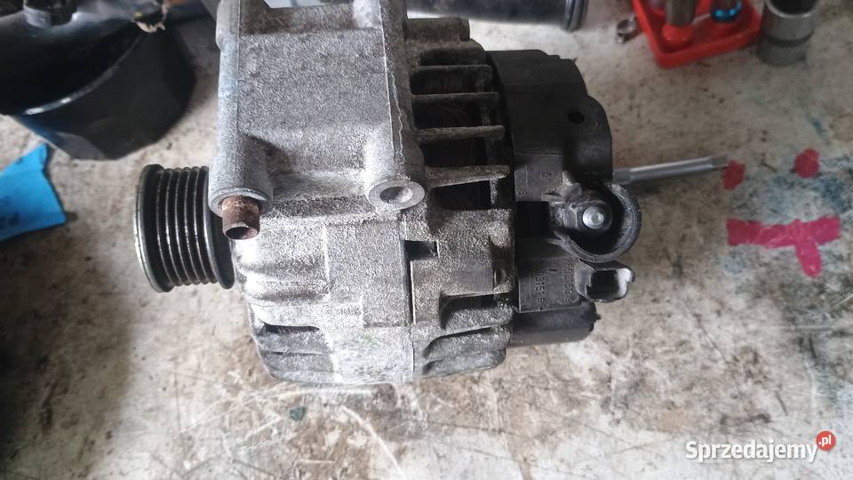 Peugeot 308 16 B VTI 5FW 120 V7576513 Alternator Łuków