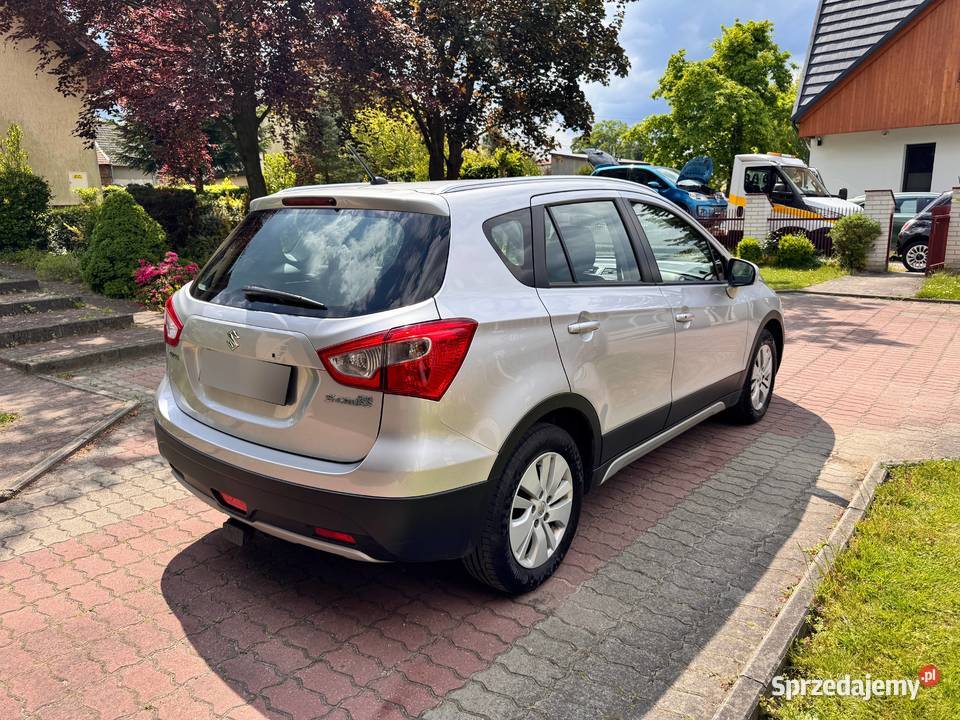 Suzuki Sx4 SCross Benzyna Mały Przebieg Super 120KM małopolskie