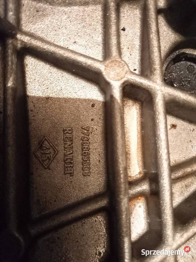 Osłona obudowa rozrządu Renault Clio 2 16 Rzeszów sprzedam